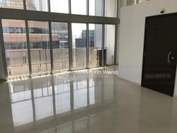 Eon Shenton (D2), Office #458794321